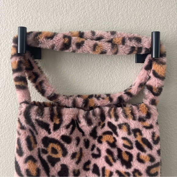 Y2K Pink Leopard Print Furry Mini Tote Bag - Picture 2 of 9